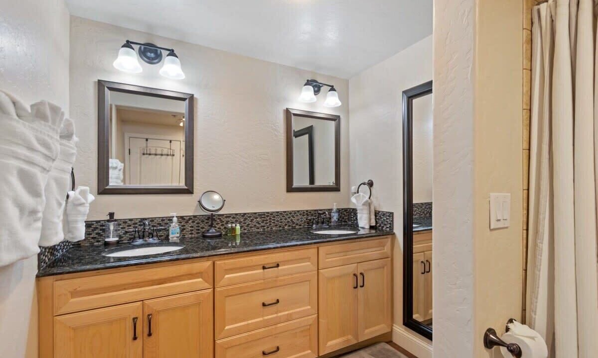 Photo of Bathroom in Post Falls