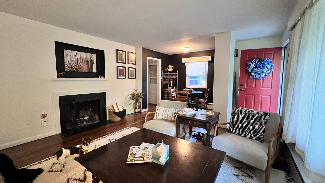 Photo of Livingroom in Cazenovia