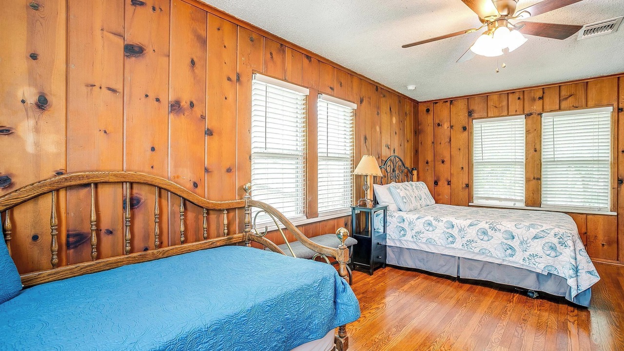 Photo of Bedroom in Arlington Heights