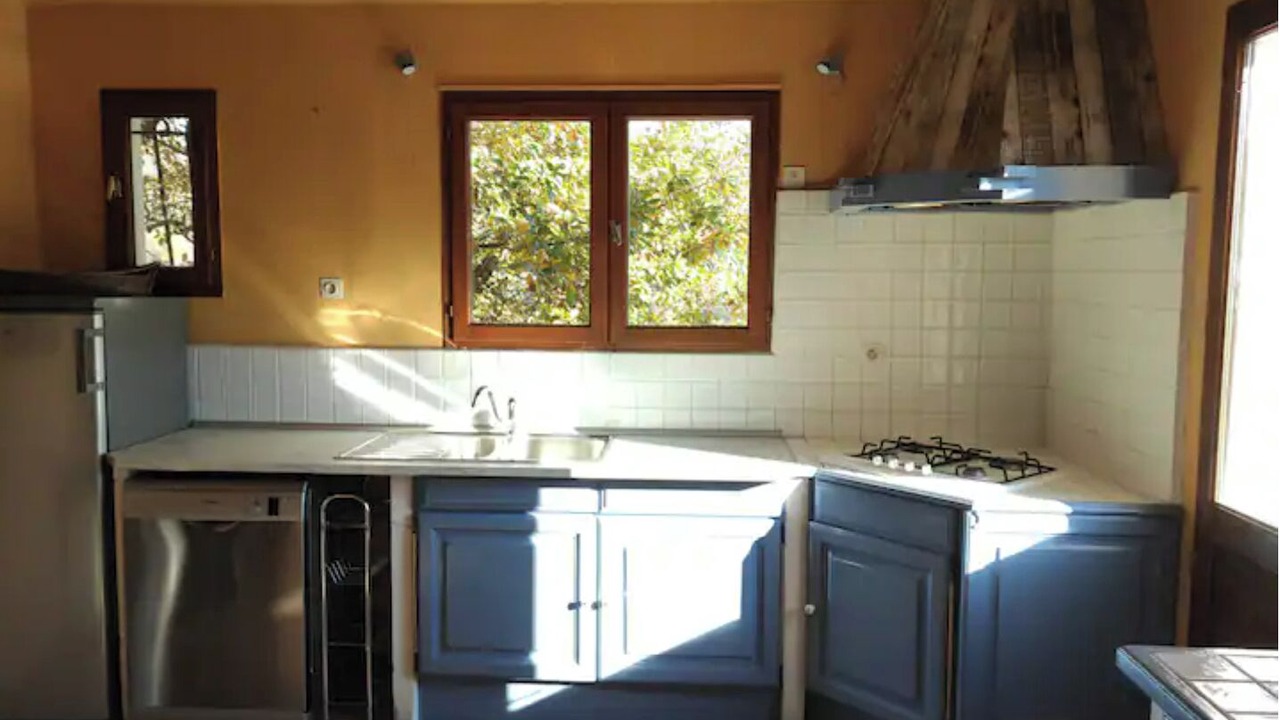 Photo of Kitchen in Breau-et-Salagosse