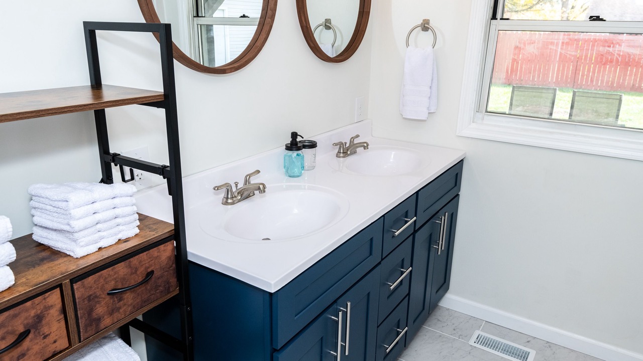 Photo of Bathroom in Xenia