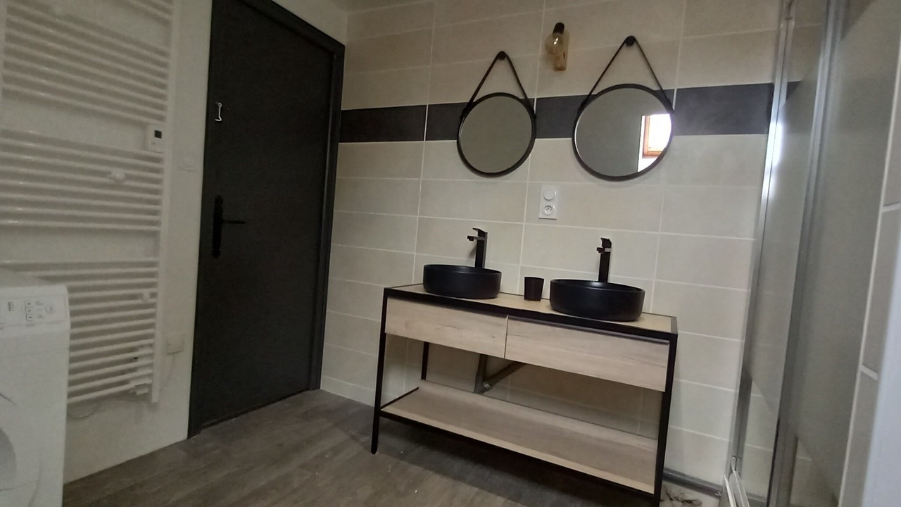 Photo of Others in Merlines