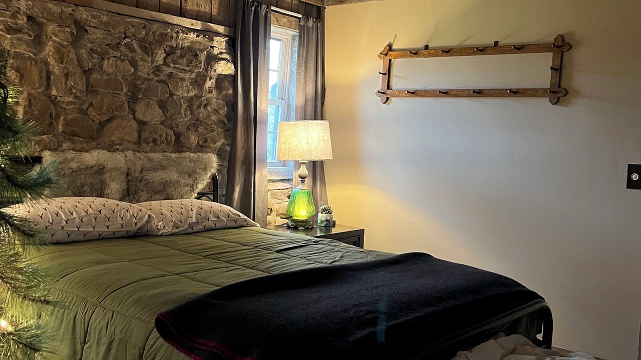 Photo of Bedroom in Cleveland