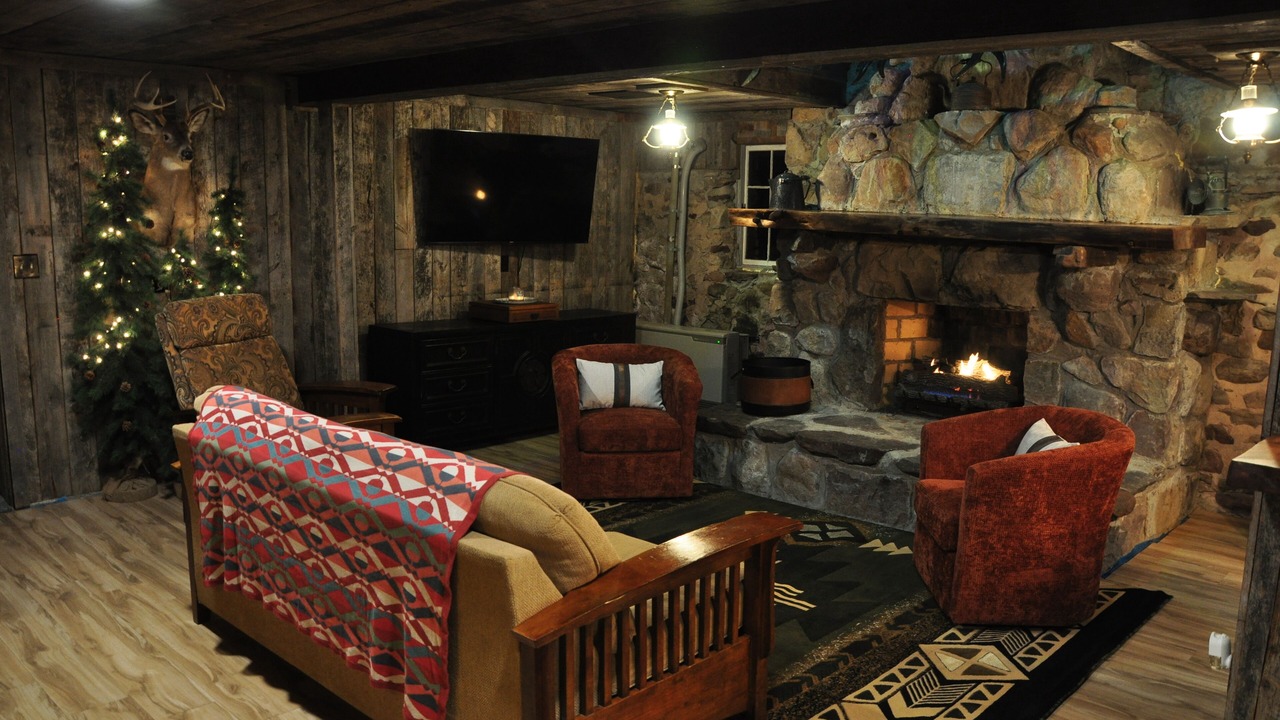 Photo of Livingroom in Cleveland
