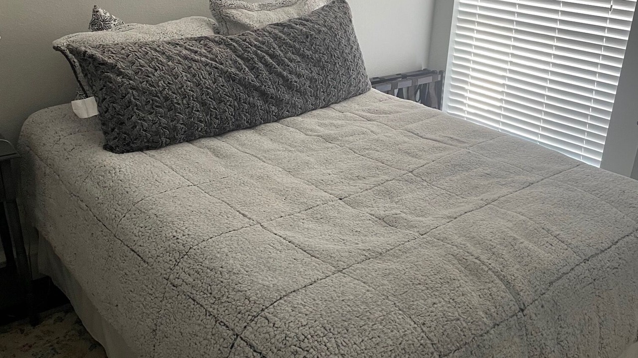 Photo of Bedroom in Gun Barrel City