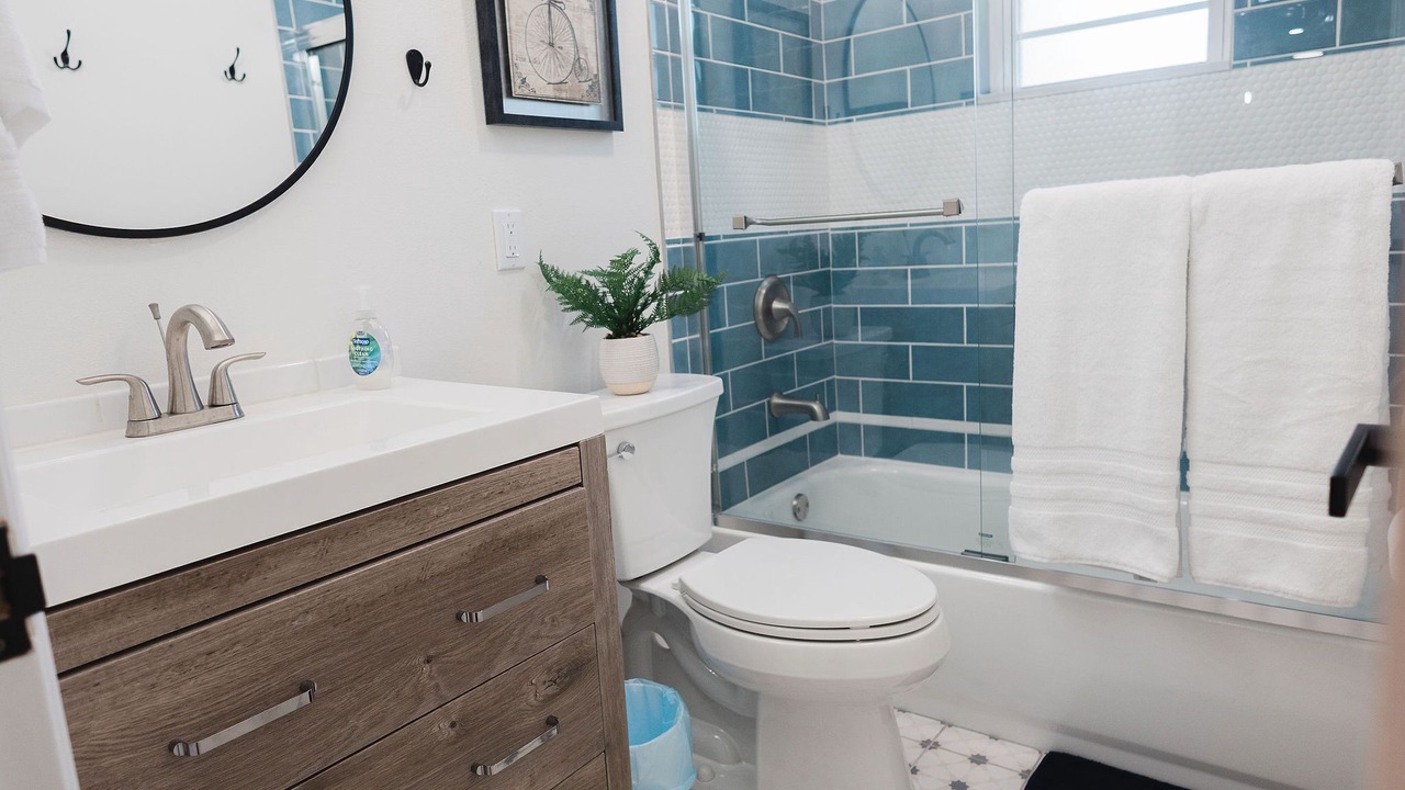 Photo of Bathroom in Roswell