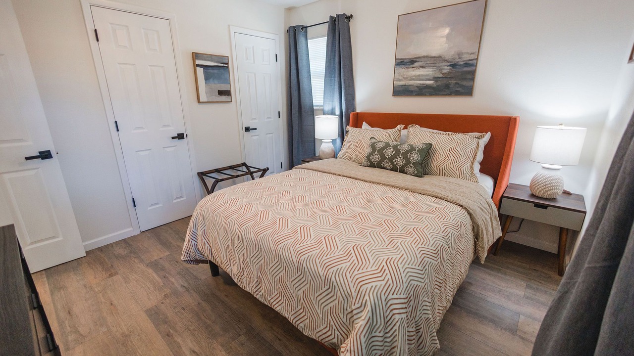 Photo of Bedroom in Roswell