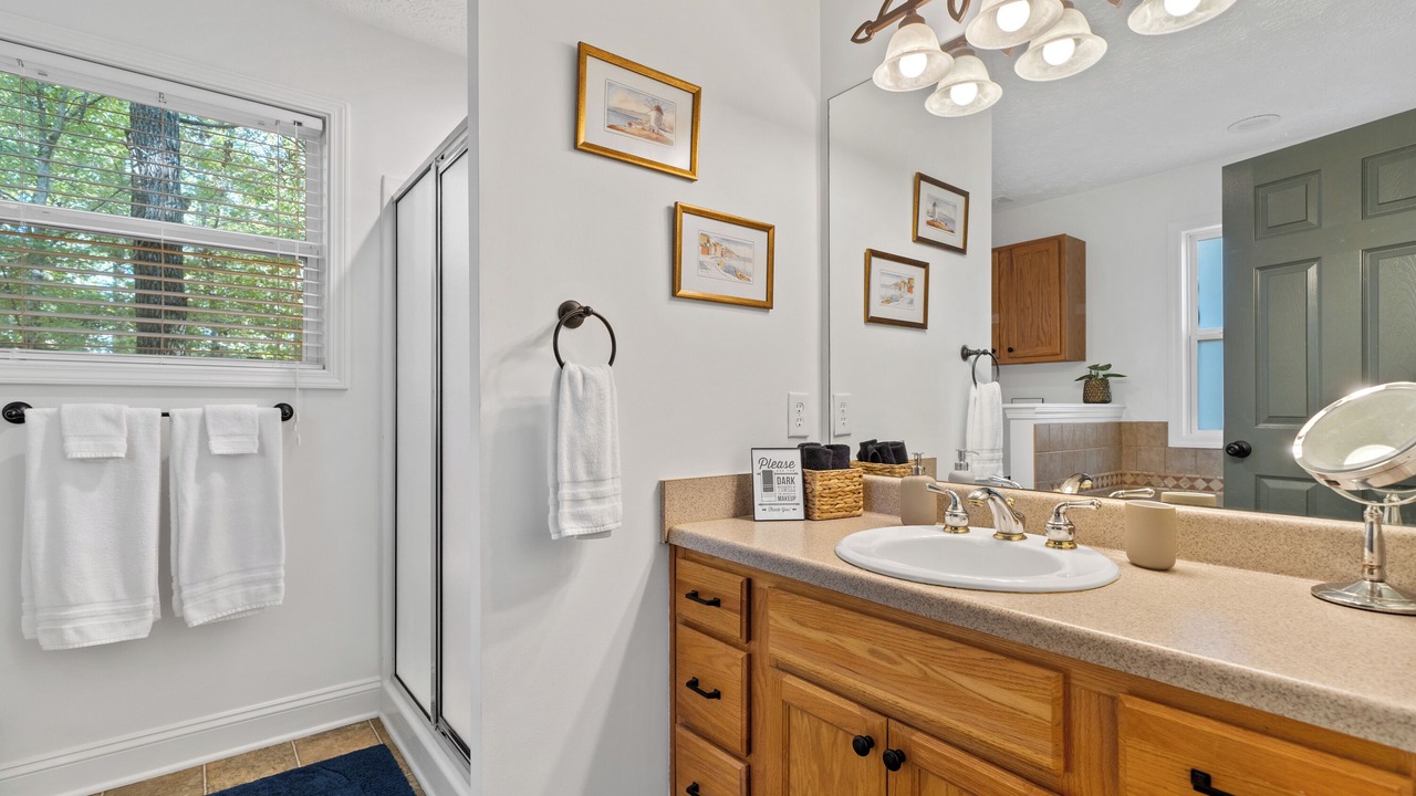 Photo of Bathroom in Eatonton