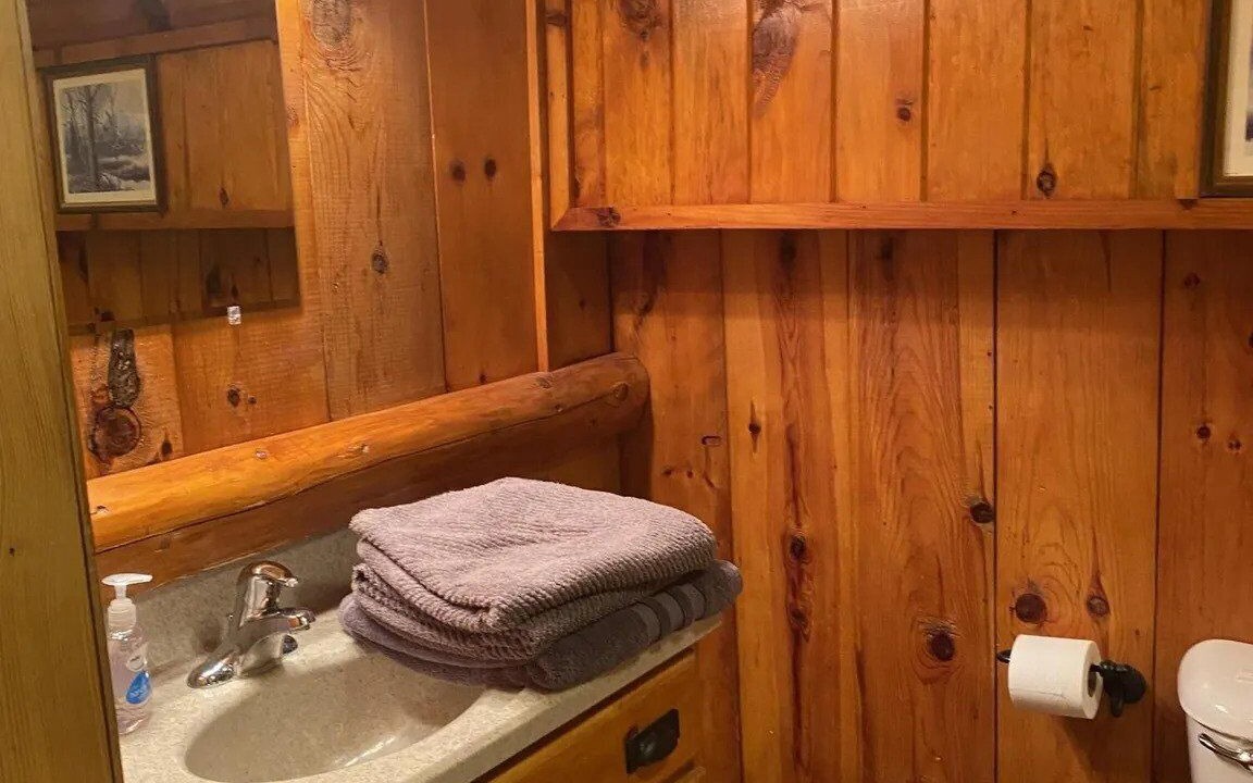 Photo of Bathroom in Germfask