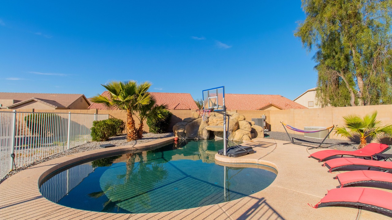 Photo of Outdoor in Tamaron