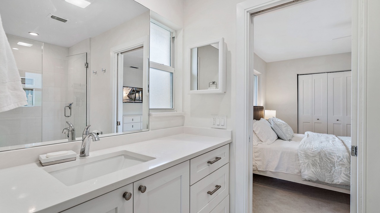 Photo of Bathroom in BallenIsles