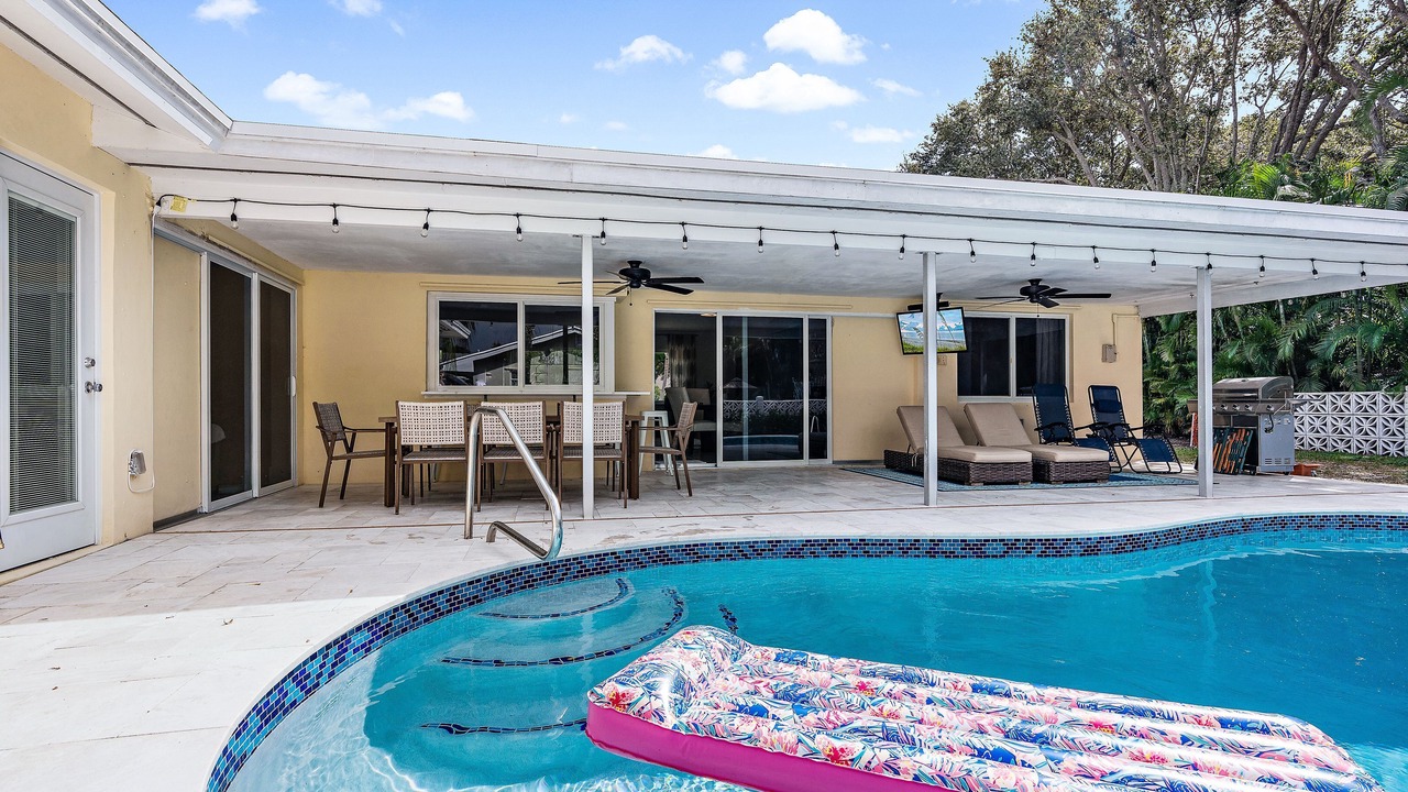 Photo of Outdoor in BallenIsles