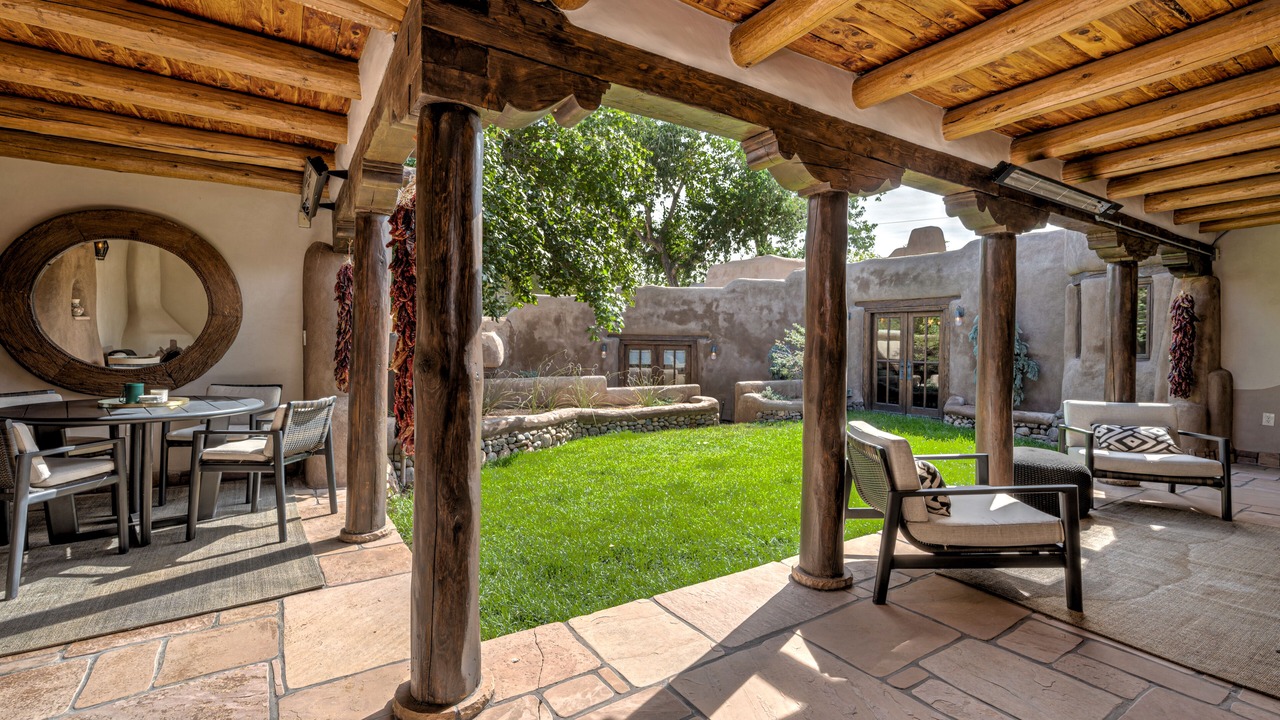 Photo of Outdoor in Historic Eastside