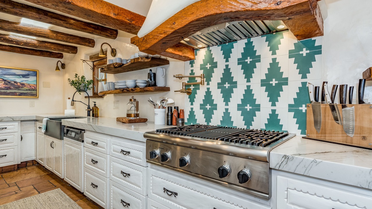 Photo of Kitchen in Historic Eastside