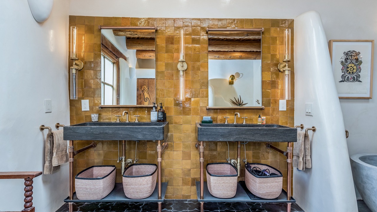 Photo of Bathroom in Historic Eastside
