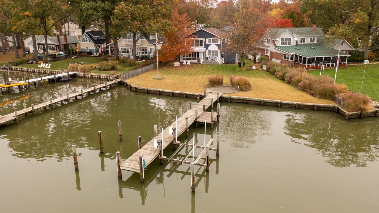 Photo of Others in Shady Side
