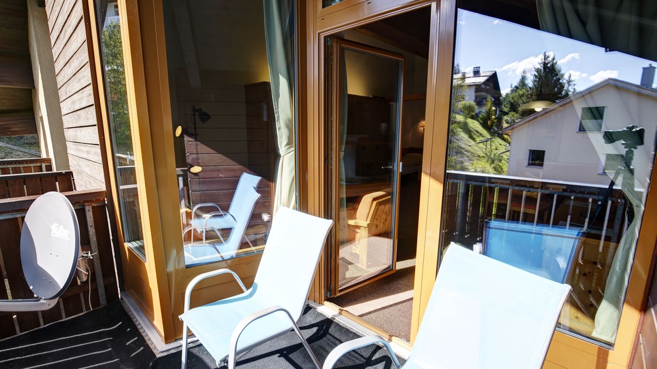 Photo of Patio Balcony in Silvaplana