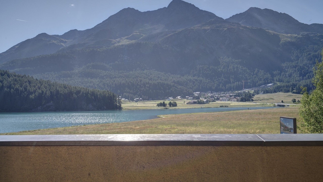 Photo of Patio Balcony in Silvaplana