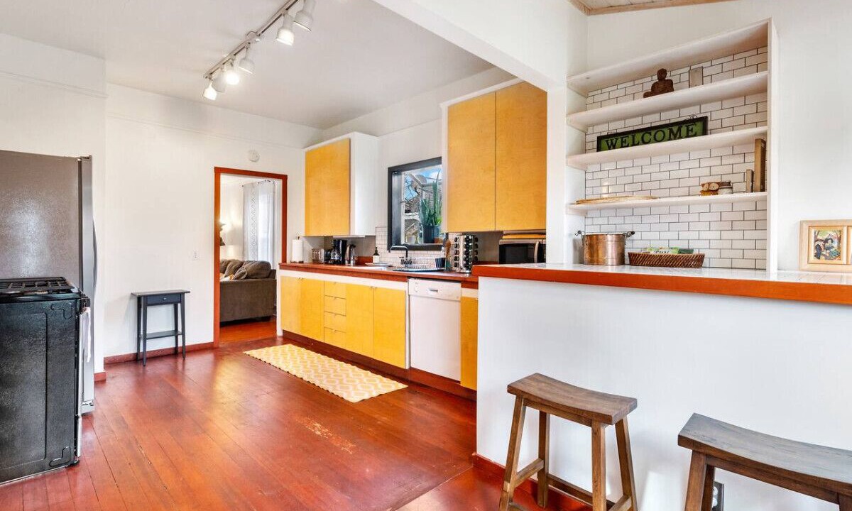 Photo of Others in Alberta Arts District