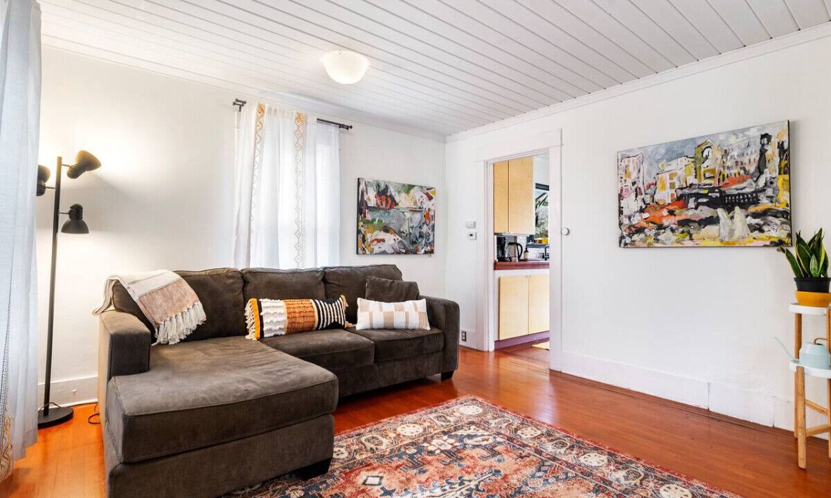 Photo of Livingroom in Alberta Arts District