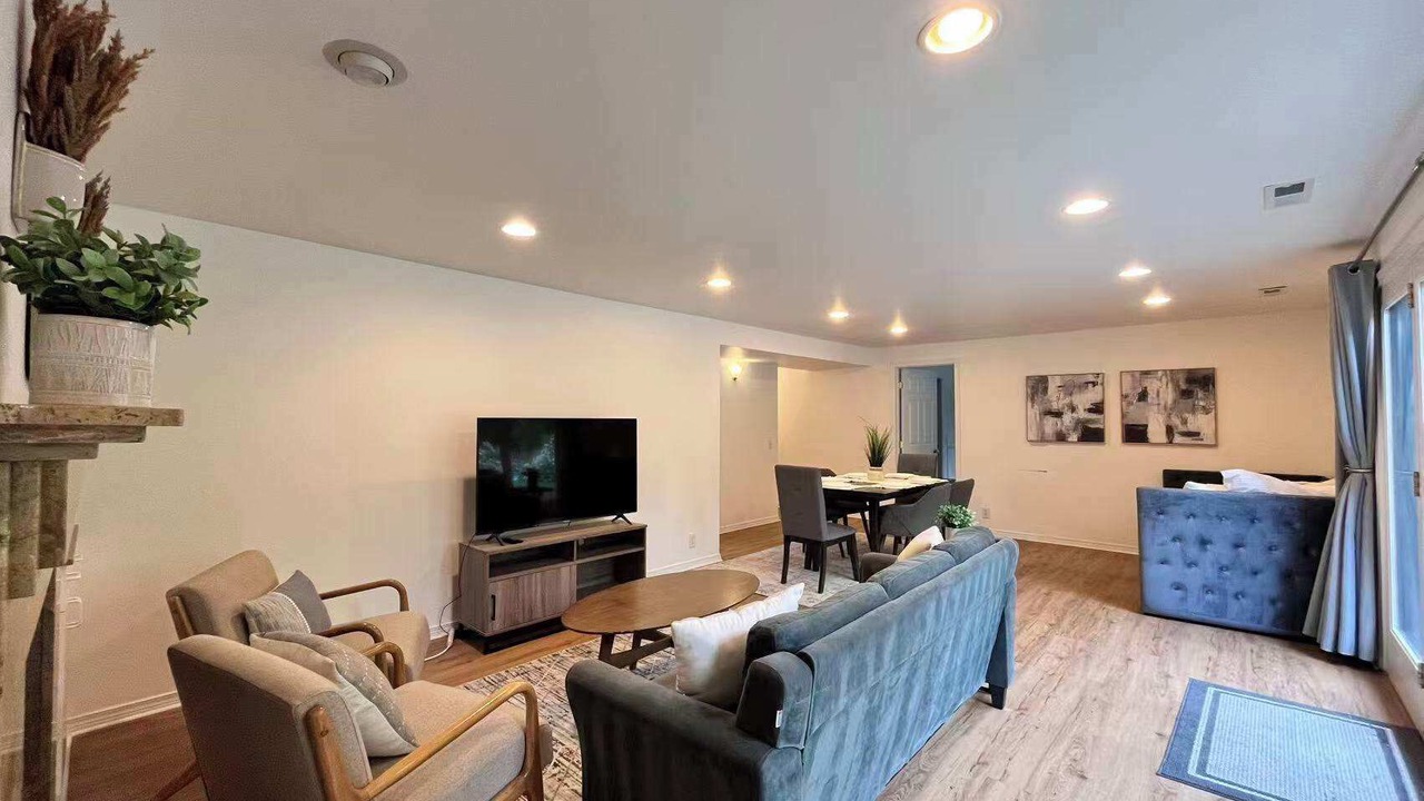 Photo of Livingroom in Mercer Island