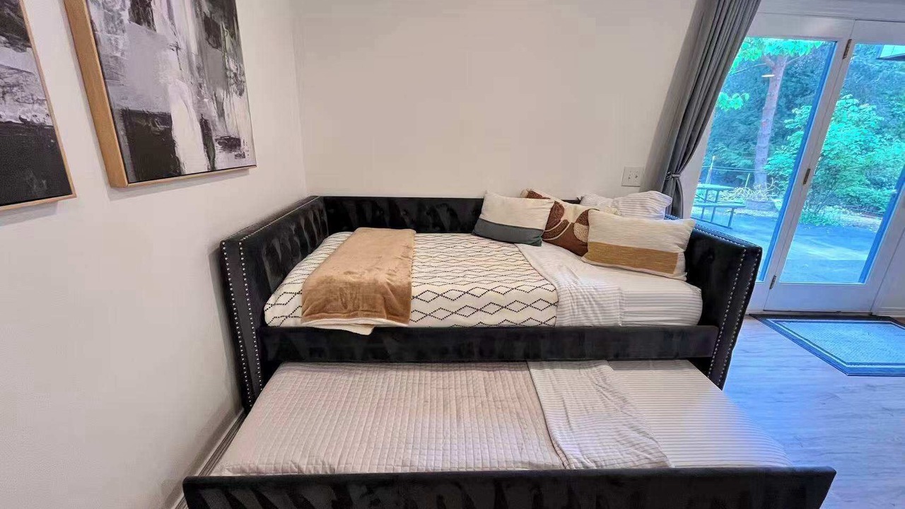Photo of Bedroom in Mercer Island