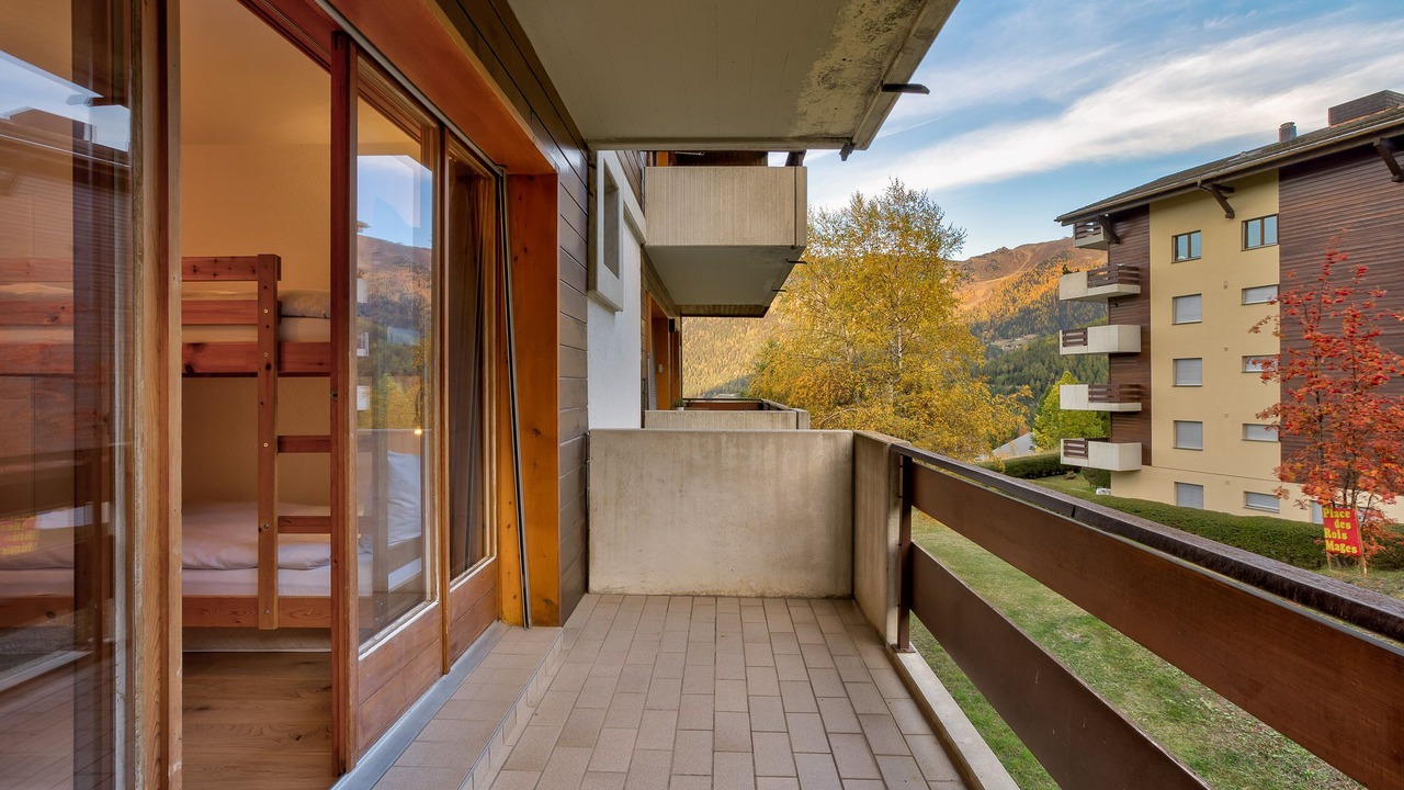 Photo of Patio Balcony in La Tzoumaz