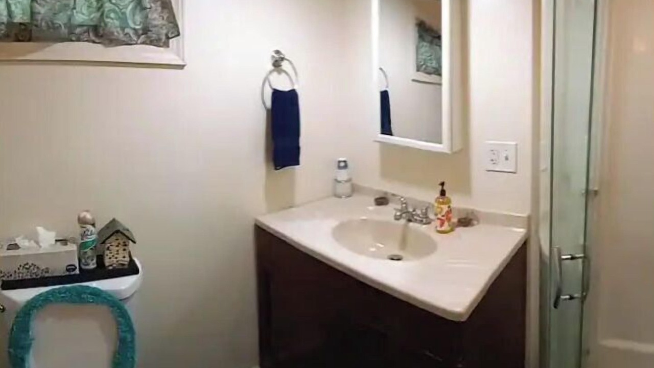 Photo of Bathroom in Spencer