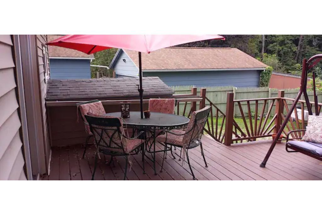 Photo of Outdoor in Spencer