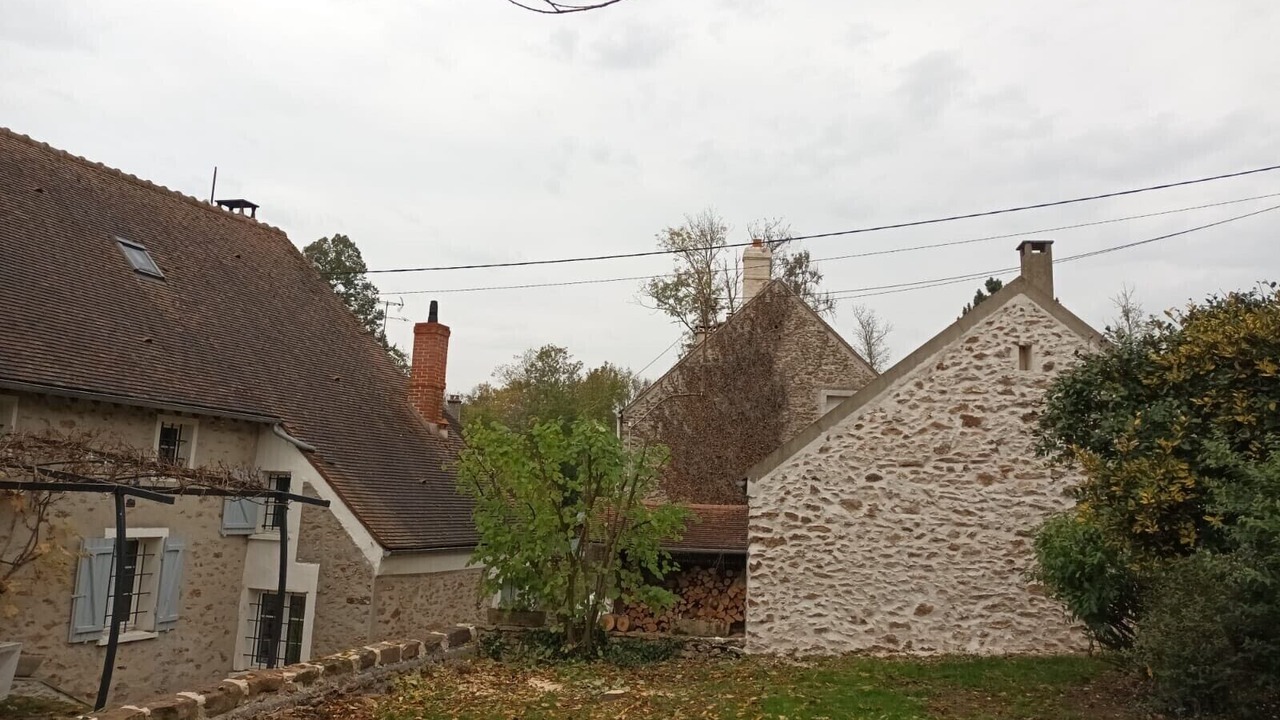 Photo of Outdoor in Mauperthuis