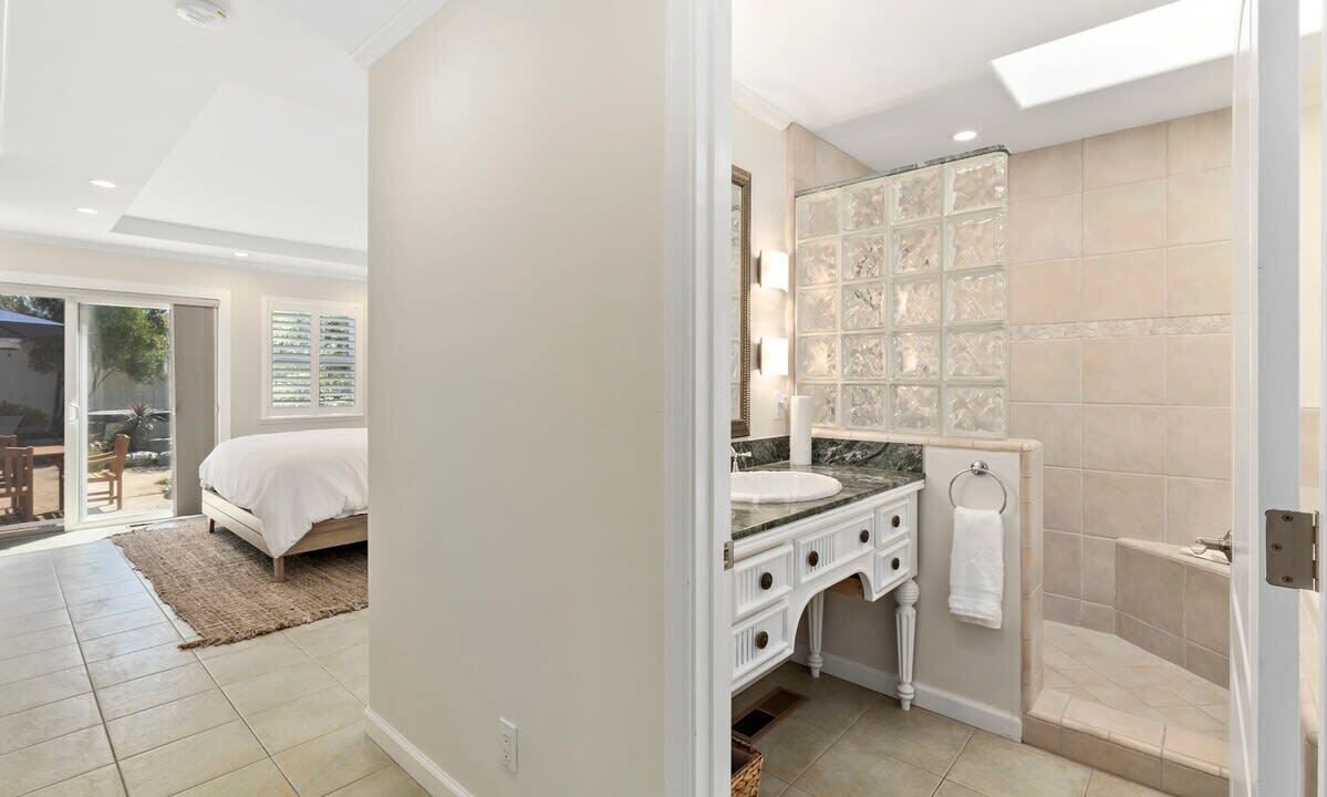 Photo of Bedroom in Eastside Santa Cruz