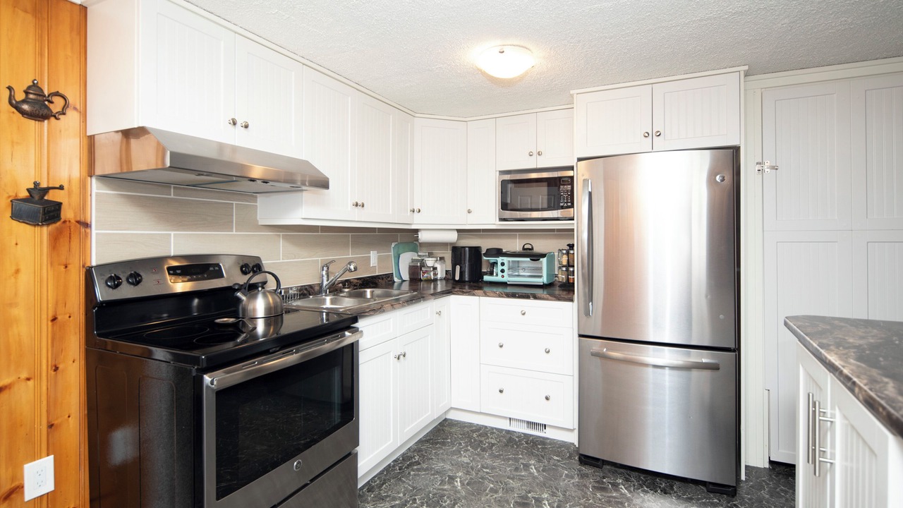Photo of Kitchen in Thunder Bay
