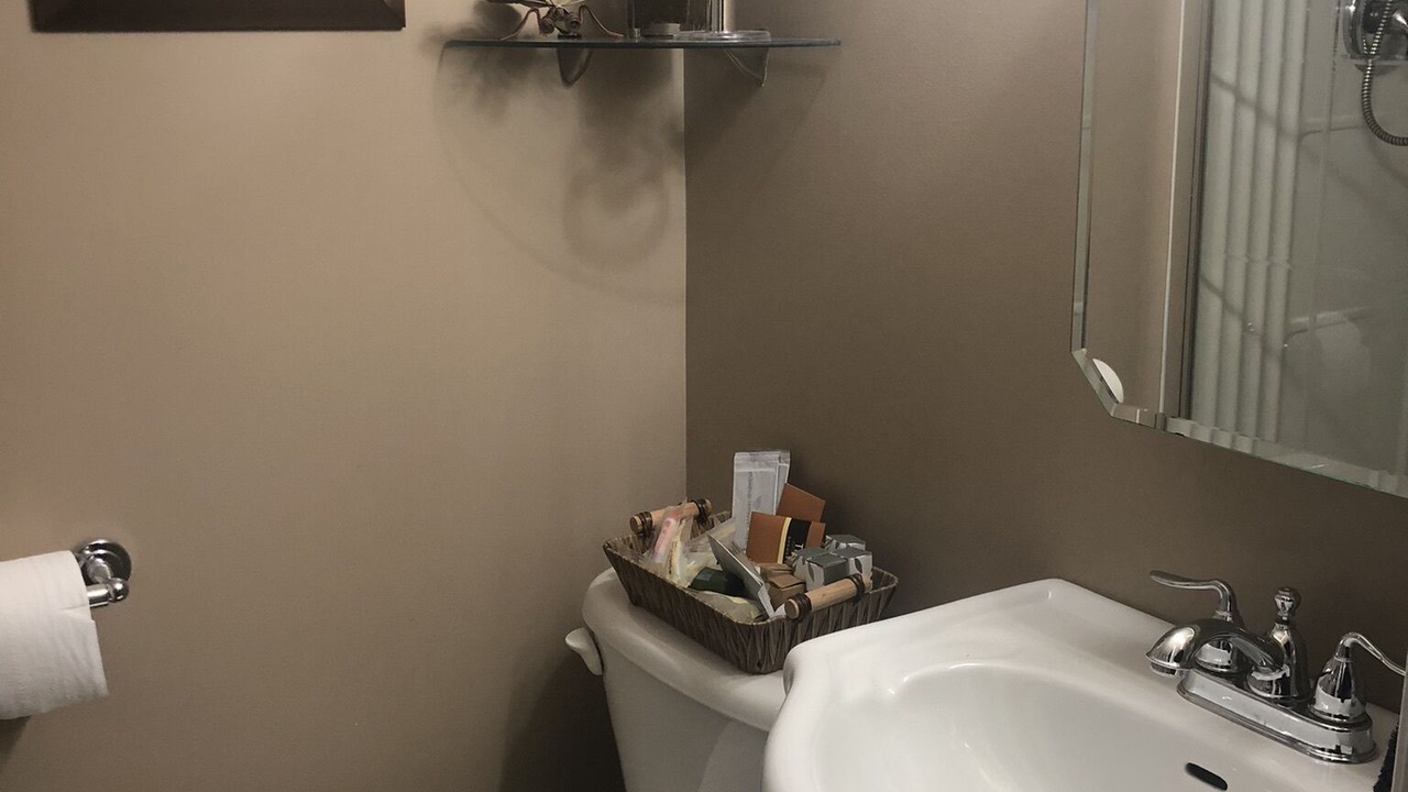 Photo of Bathroom in Thunder Bay