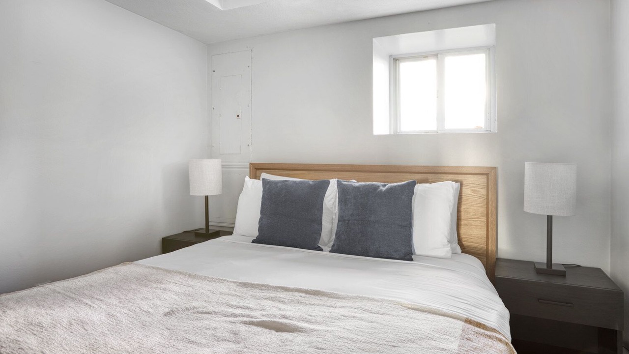 Photo of Bedroom in Cambridgeport