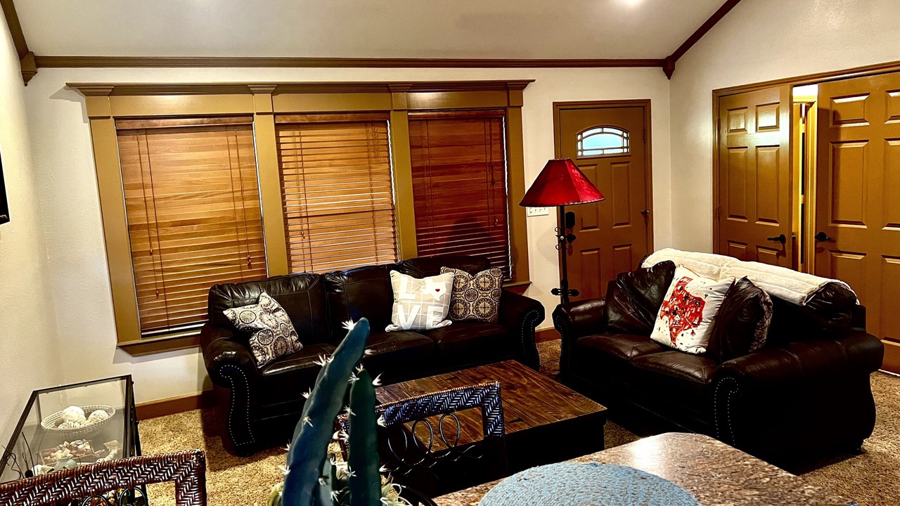 Photo of Livingroom in Mineola
