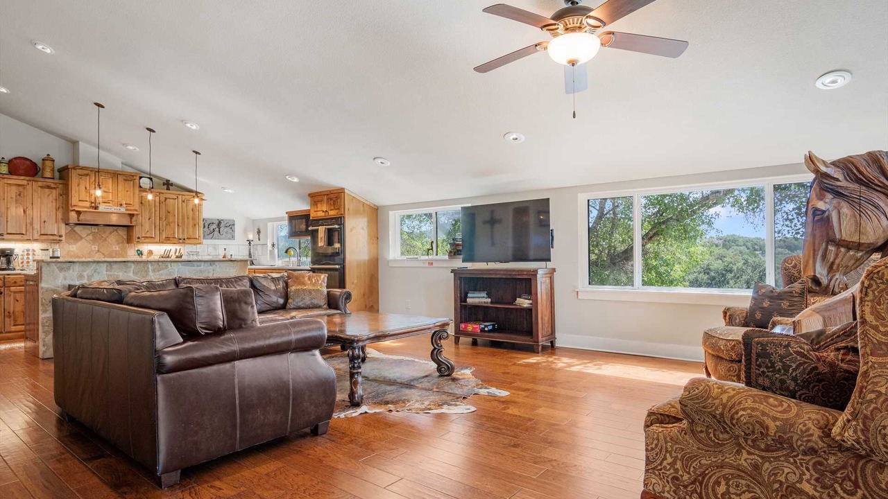 Photo of Livingroom in Boerne