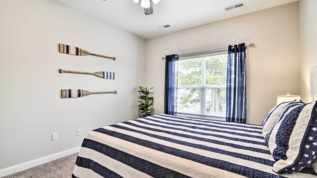 Photo of Bedroom in East Ocean View
