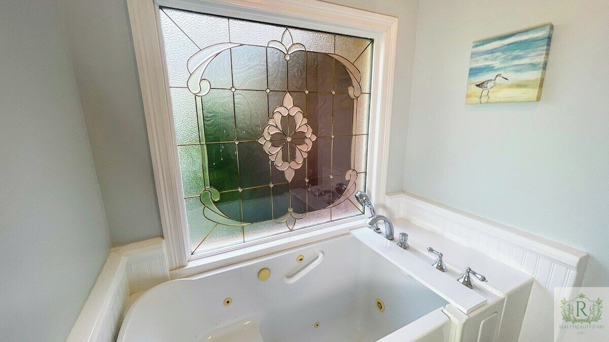 Photo of Bathroom in Hattiesburg