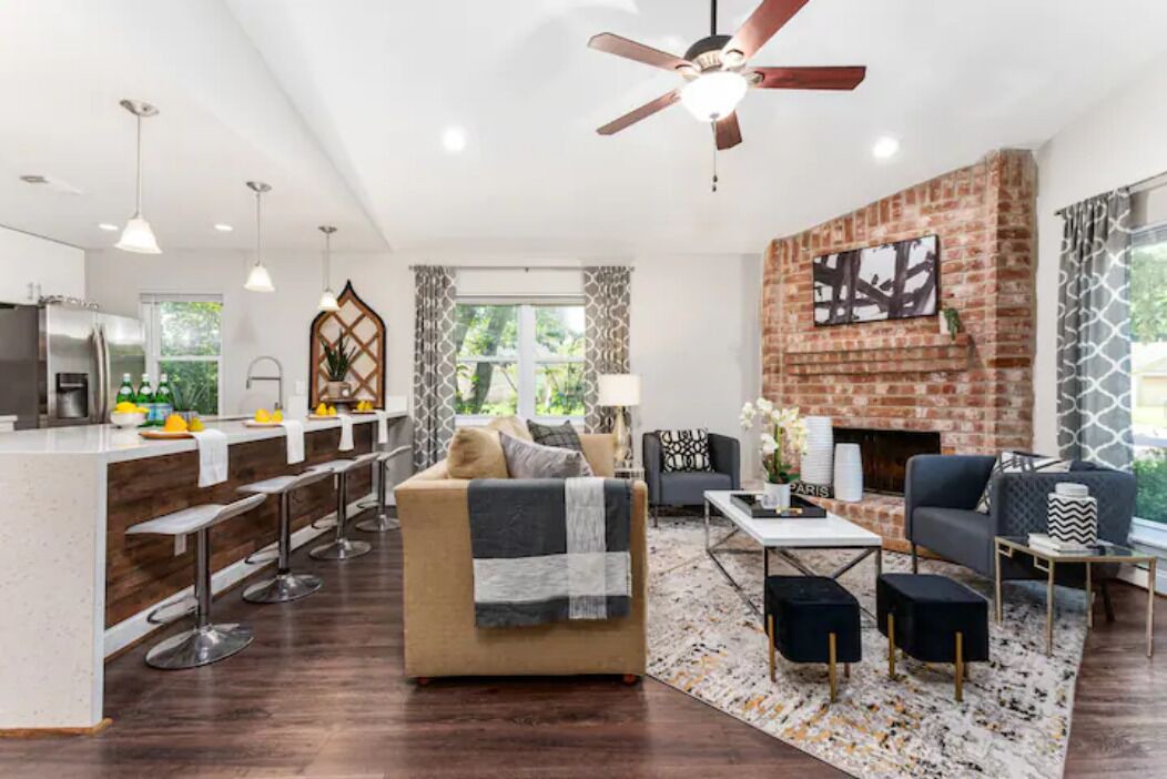 Photo of Livingroom in Barker
