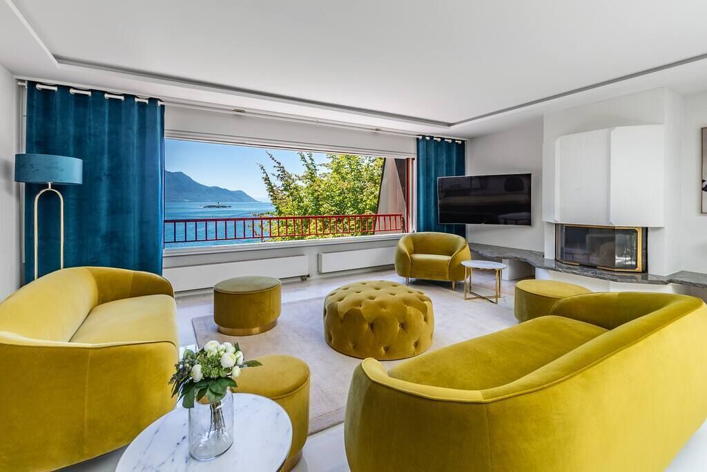 Photo of Livingroom in Montreux