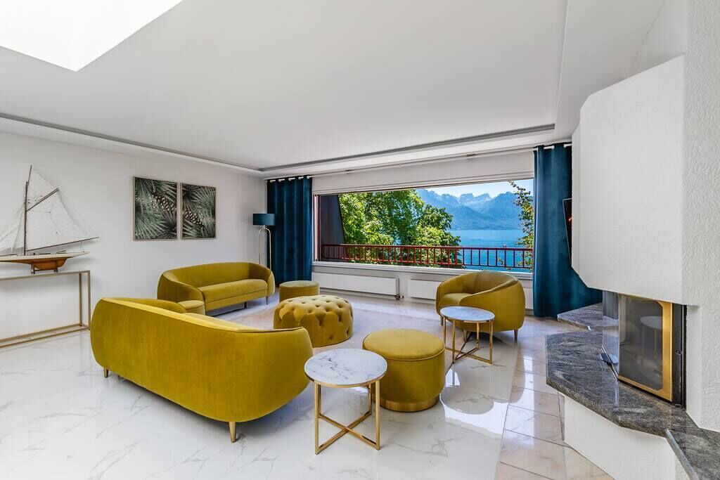 Photo of Livingroom in Montreux
