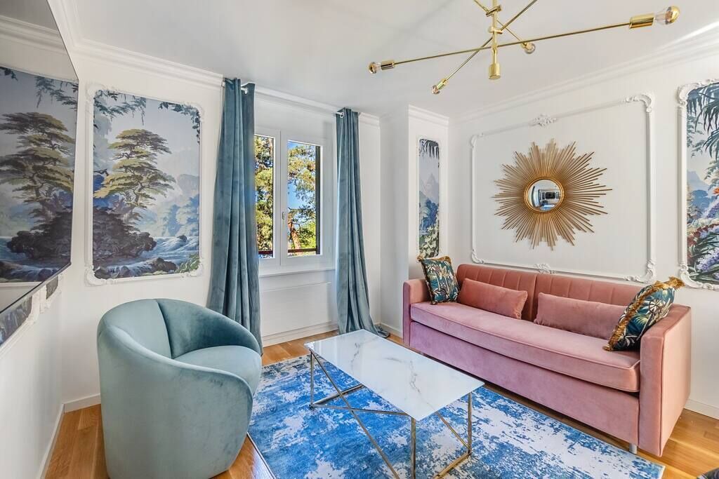 Photo of Livingroom in Montreux