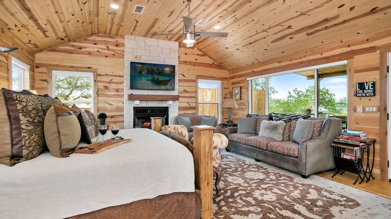 Photo of Bedroom in Fredericksburg
