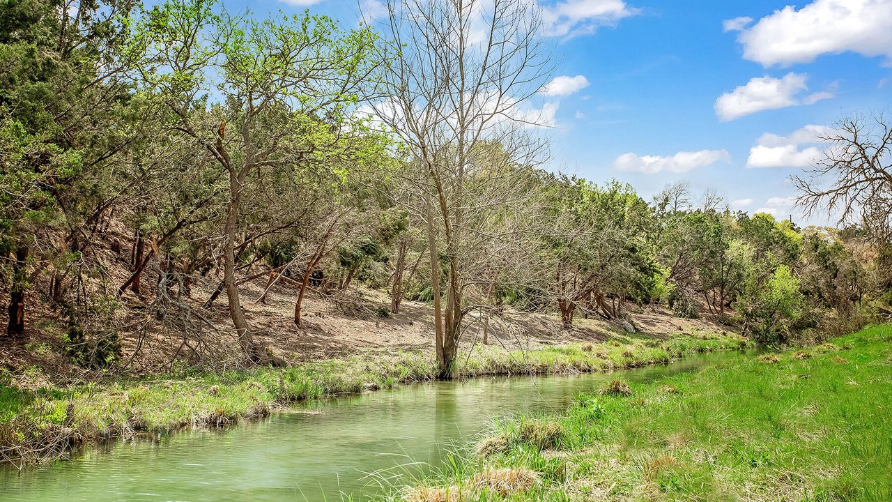 Photo of Outdoor in Fredericksburg