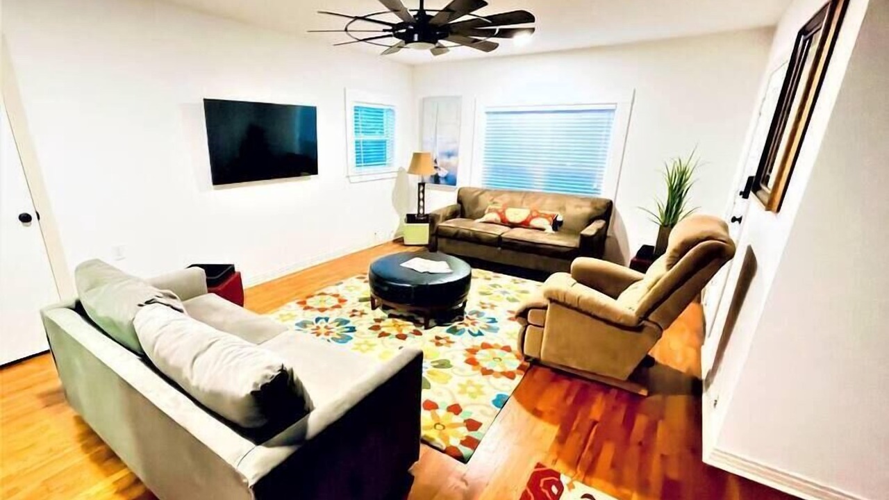 Photo of Livingroom in Fayetteville