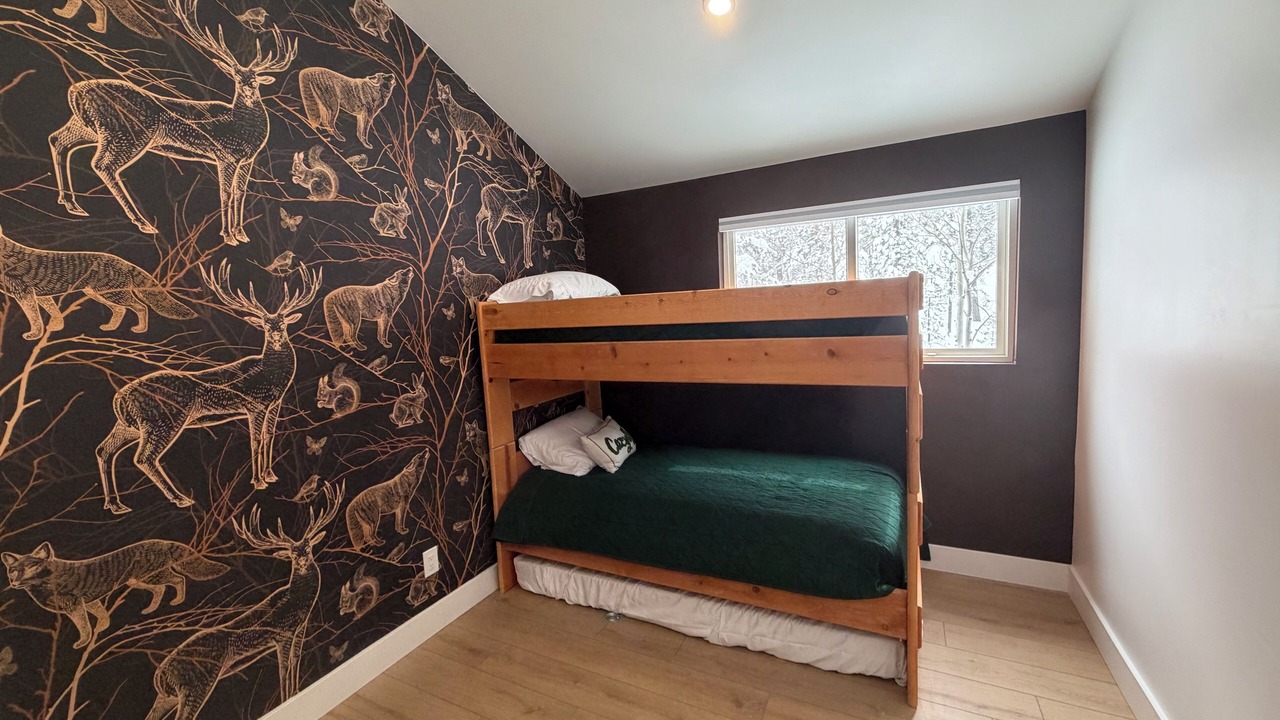 Photo of Bedroom in Idaho Springs