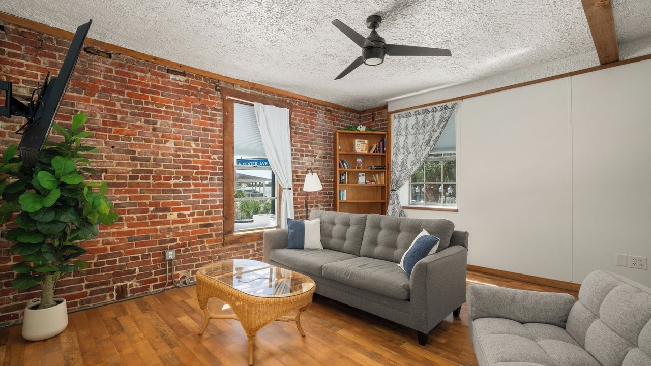 Photo of Livingroom in Sebring
