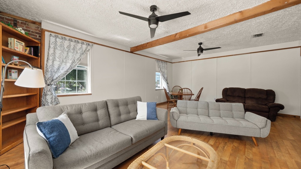 Photo of Livingroom in Sebring