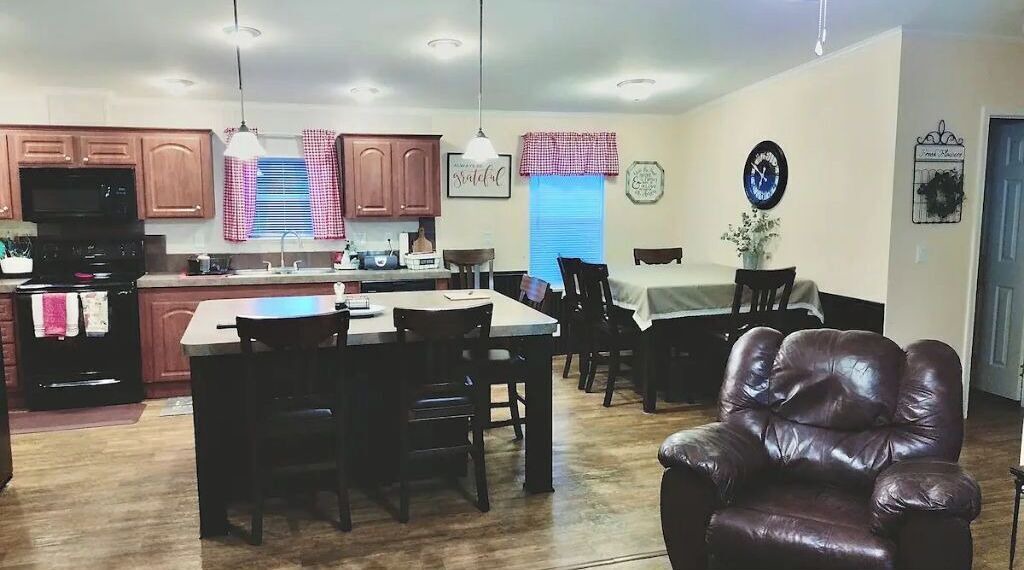 Photo of Kitchen in Chipley