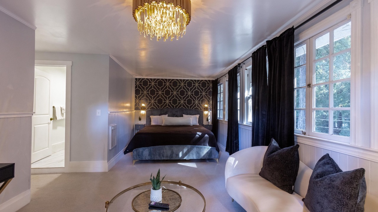 Photo of Bedroom in Northwood